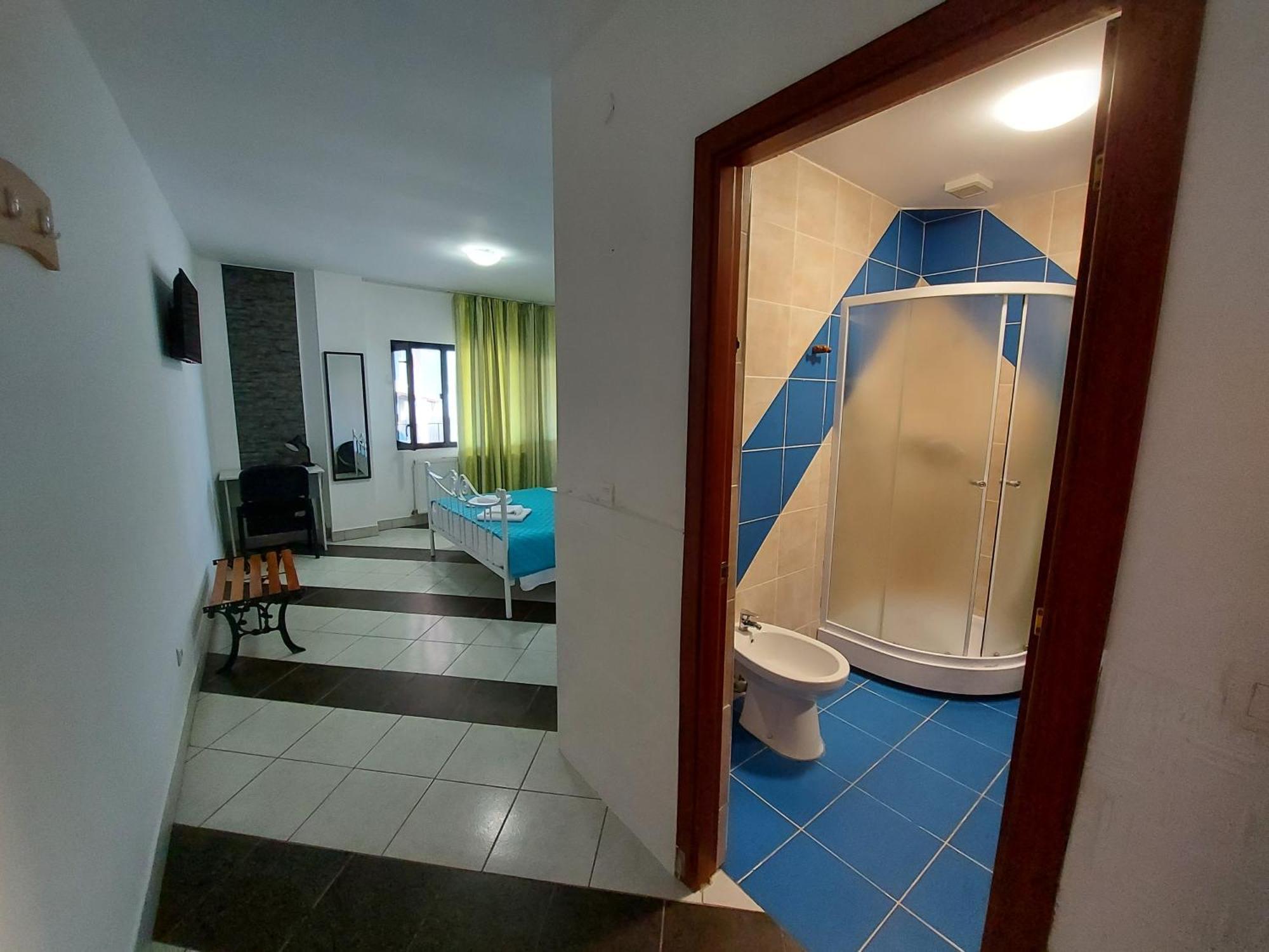Casa Geppo - Camere De Inchiriat Ieşelniţa Стая снимка